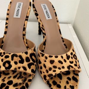 Cheetah print heels so comfy